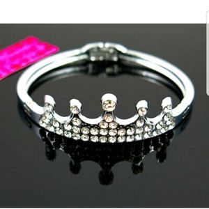 Girl's Betsey Johnson Bracelet